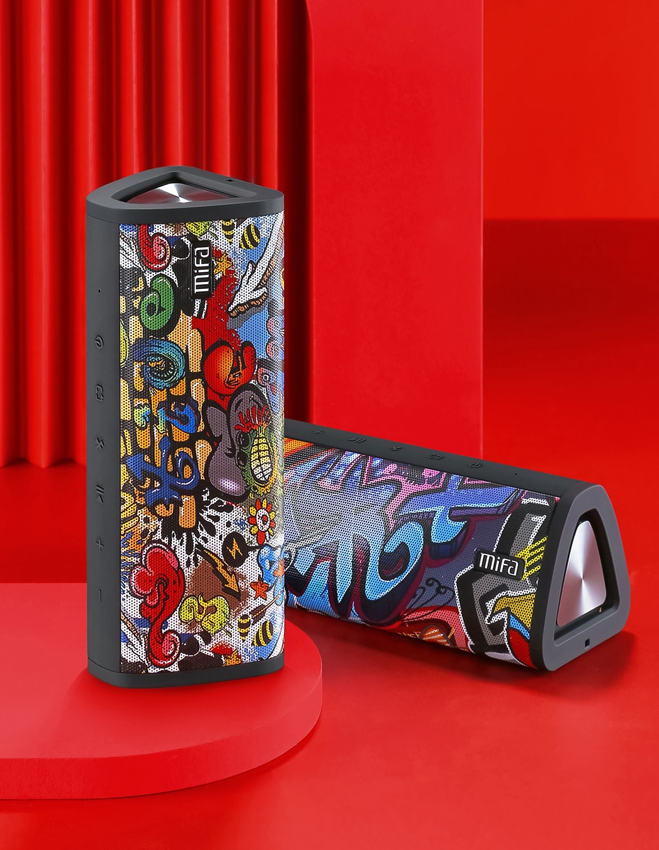 Mifa A10 – Enceinte Bluetooth 5.0, haut parleur portable, 360 degrés, son stéréo, 20 W, IPX7, étanche, sans fil, haut-parleur, 24 heures d'autonomie Mifa A10 – Enceinte Bluetooth 5.0, haut parleur portable, 360 degrés, son stéréo, 20 W, IPX7, étanche, sans fil, haut-parleur, 24 heures d'autonomie