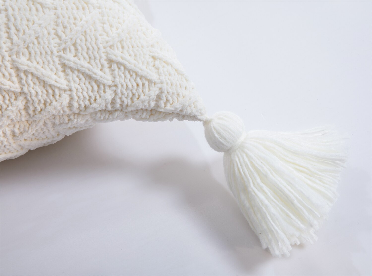 REGINA – housse de coussin en Chenille tricotée à glands, Style nordique, pour canapé, automne