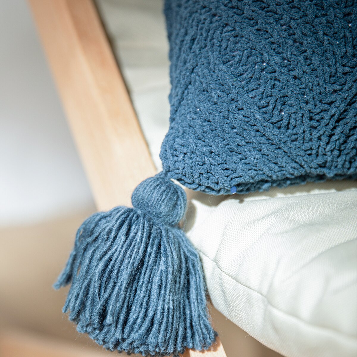 REGINA – housse de coussin en Chenille tricotée à glands, Style nordique, pour canapé, automne