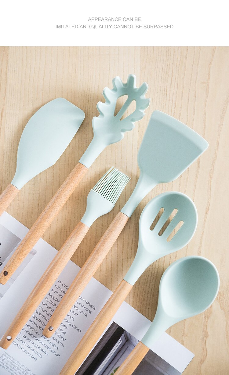 Ensemble d'ustensiles de cuisine en silicone avec poignée en bois, éléments avec boîte de rangement, spatule antiadhésive, accessoires de cuisine Ensemble d'ustensiles de cuisine en silicone avec poignée en bois, éléments avec boîte de rangement, spatule antiadhésive, accessoires de cuisine