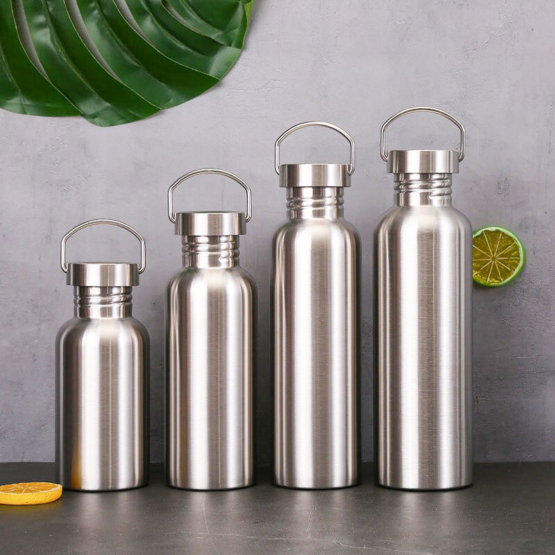 Bouteille d'eau de sport en acier inoxydable 500/750/1000ml, bouteille d'eau froide avec paille à boire, pour la gymnastique, le cyclisme et la randonnée Bouteille d'eau de sport en acier inoxydable 500/750/1000ml, bouteille d'eau froide avec paille à boire, pour la gymnastique, le cyclisme et la randonnée