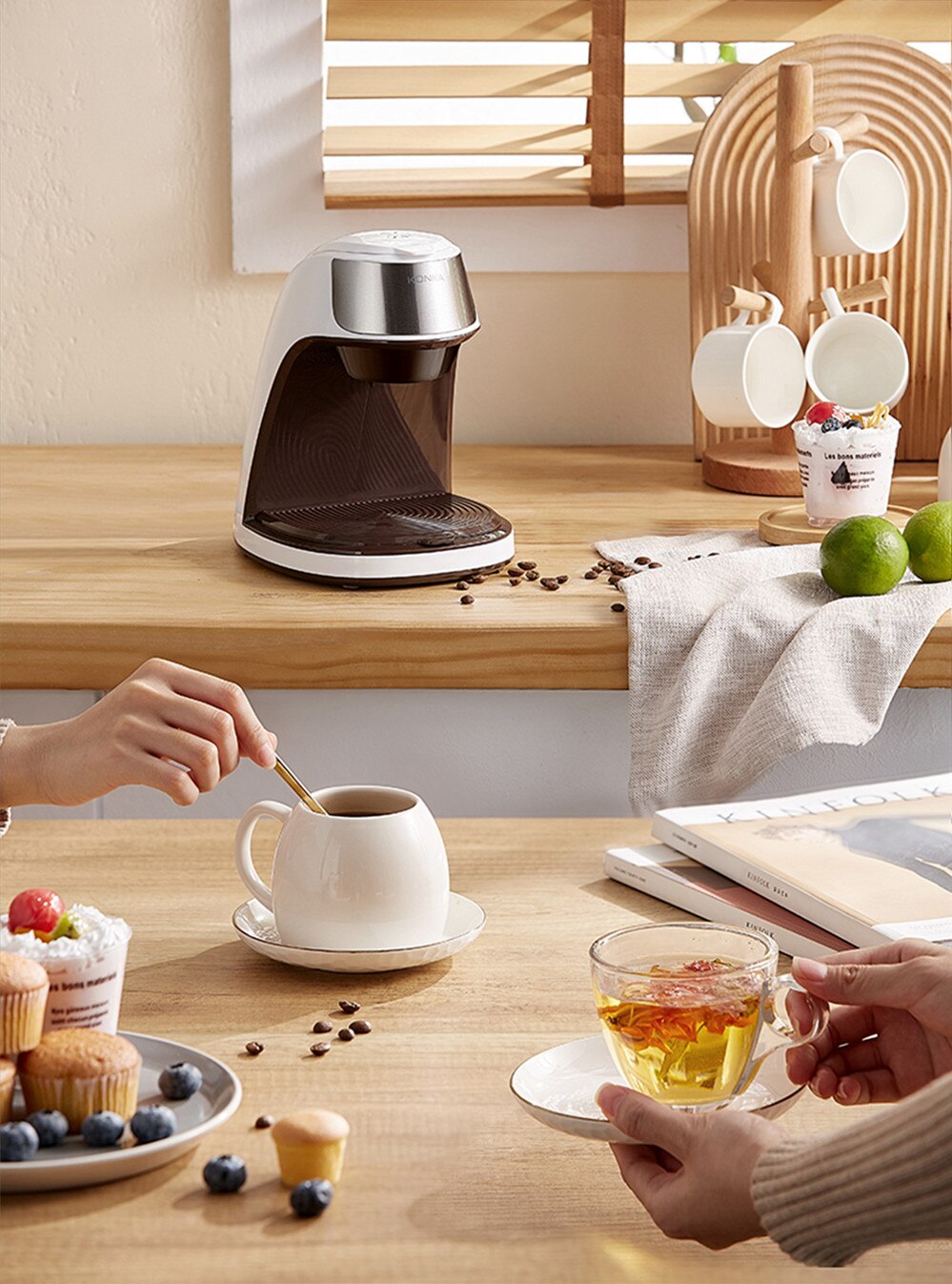 KONKA – Mini Machine à café automatique, 220v, pour la maison, style américain, pour préparer du café en poudre, du thé, facile à utiliser, tasse gratuite KONKA – Mini Machine à café automatique, 220v, pour la maison, style américain, pour préparer du café en poudre, du thé, facile à utiliser, tasse gratuite